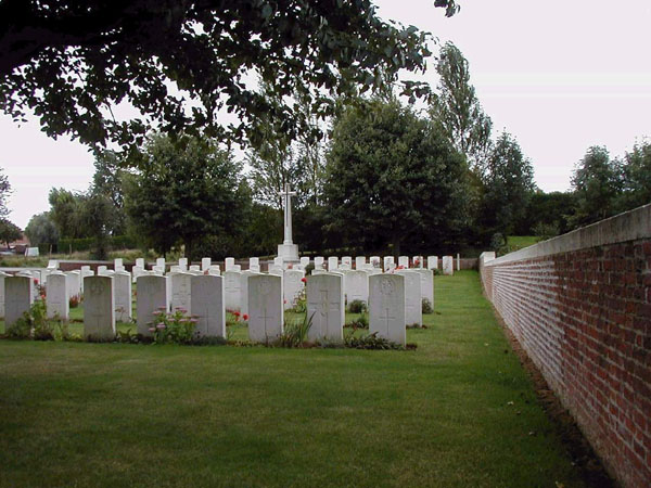 digital pic Hermies from back towards Cross